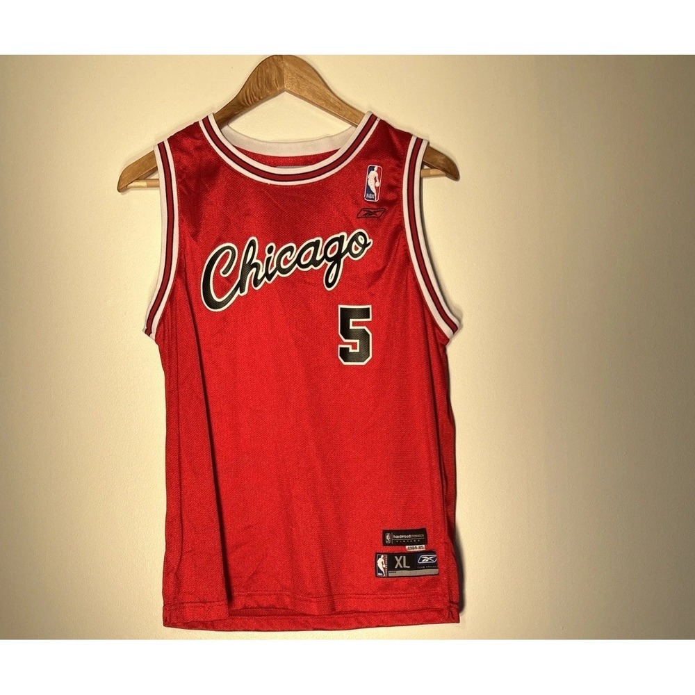 Vintage Jalen Rose Chicago Bulls Reebok Jersey Size XL Red NBA Basketball Youth